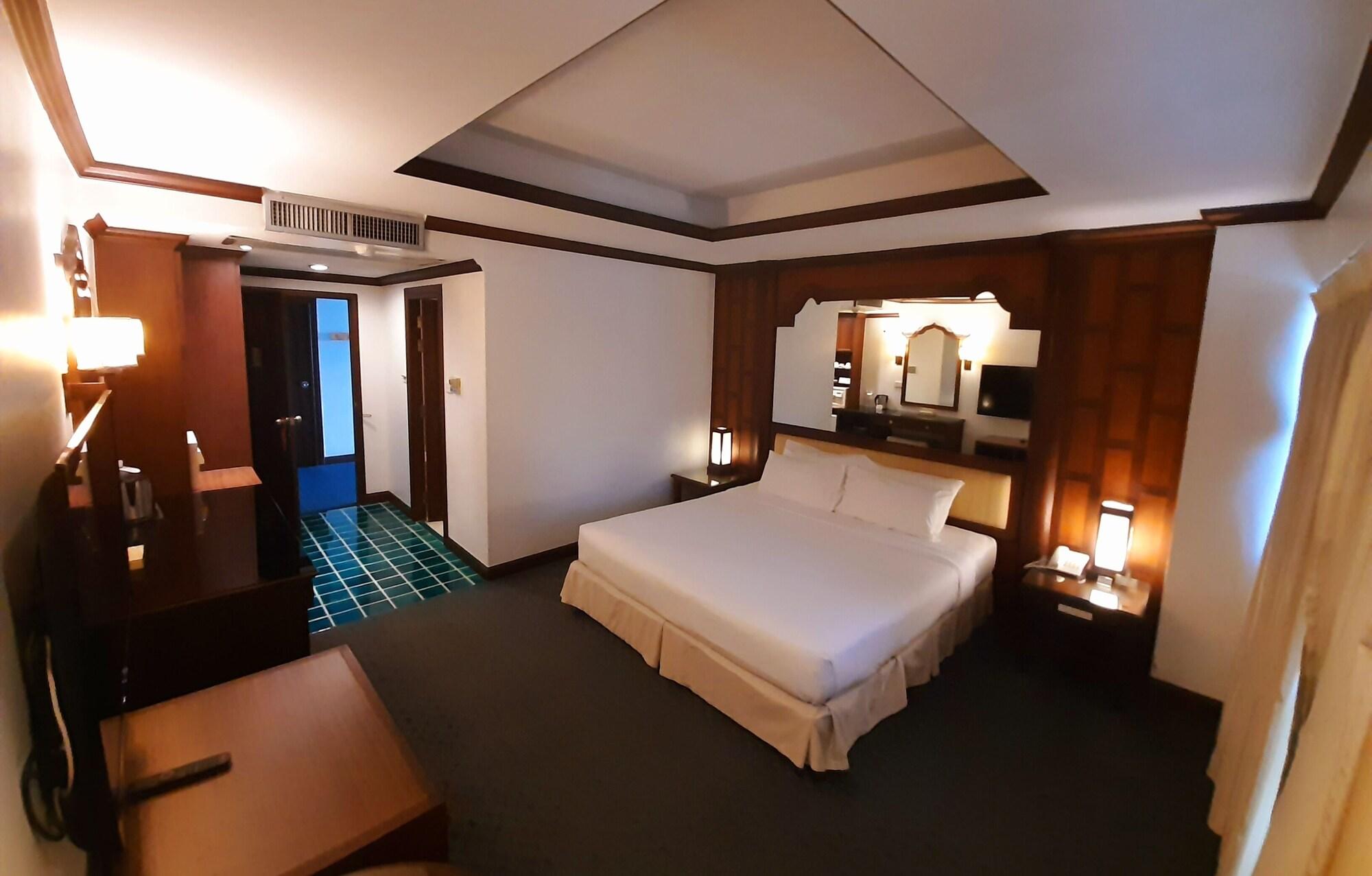 Grand Hotel Pattaya Ngoại thất bức ảnh