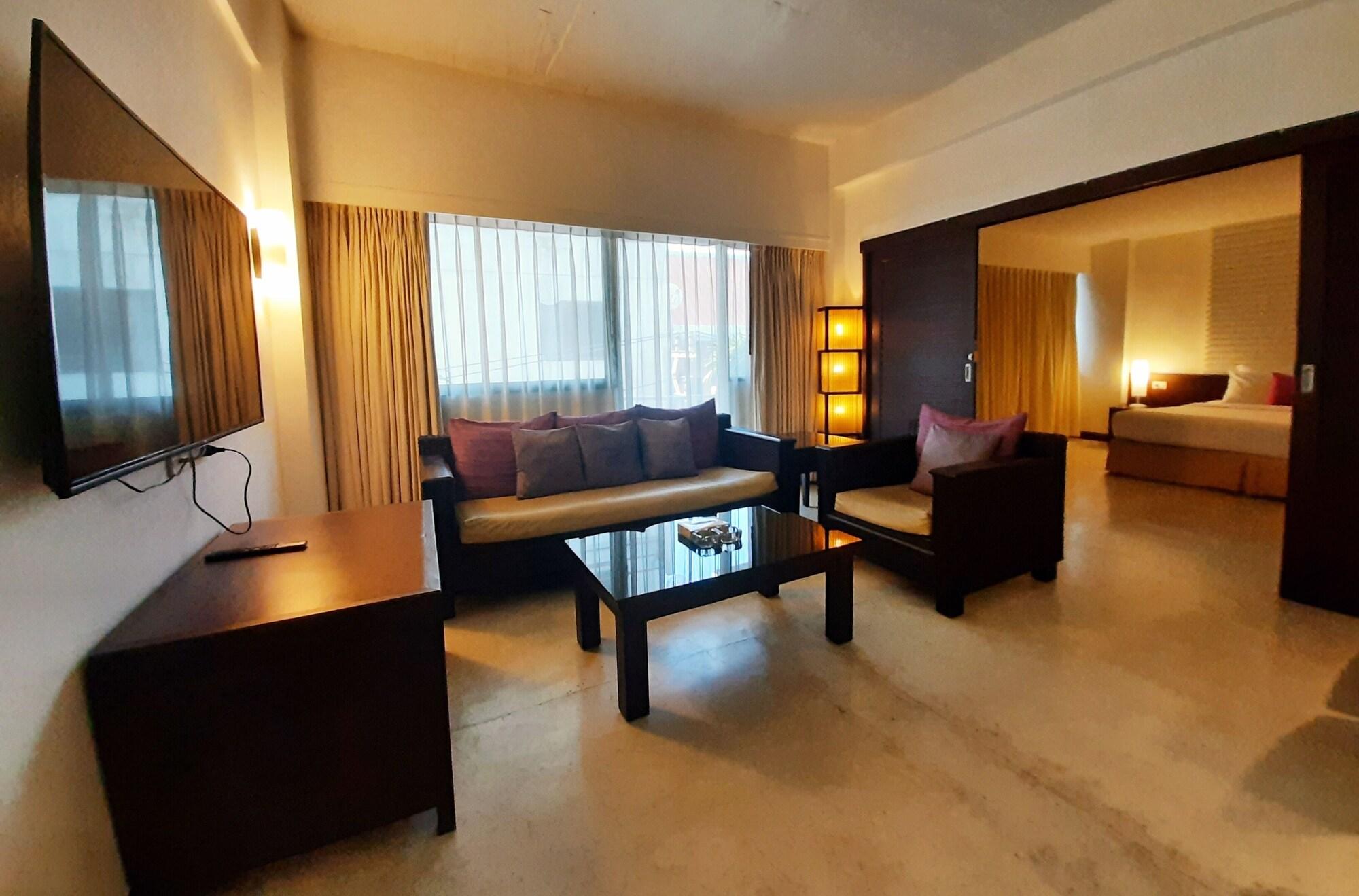 Grand Hotel Pattaya Ngoại thất bức ảnh