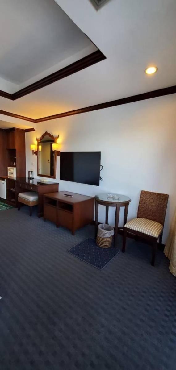 Grand Hotel Pattaya Ngoại thất bức ảnh