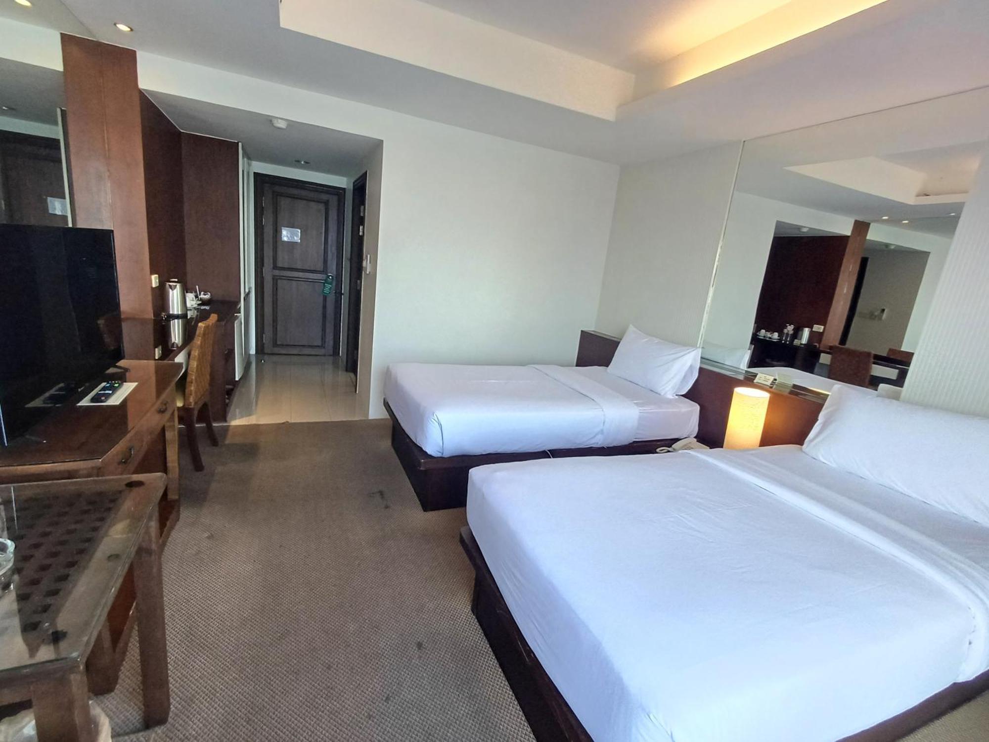 Grand Hotel Pattaya Ngoại thất bức ảnh