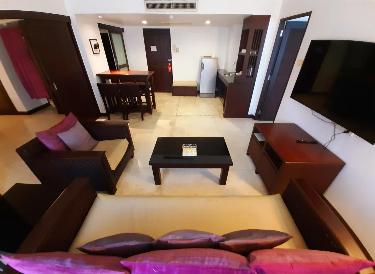 Grand Hotel Pattaya Ngoại thất bức ảnh
