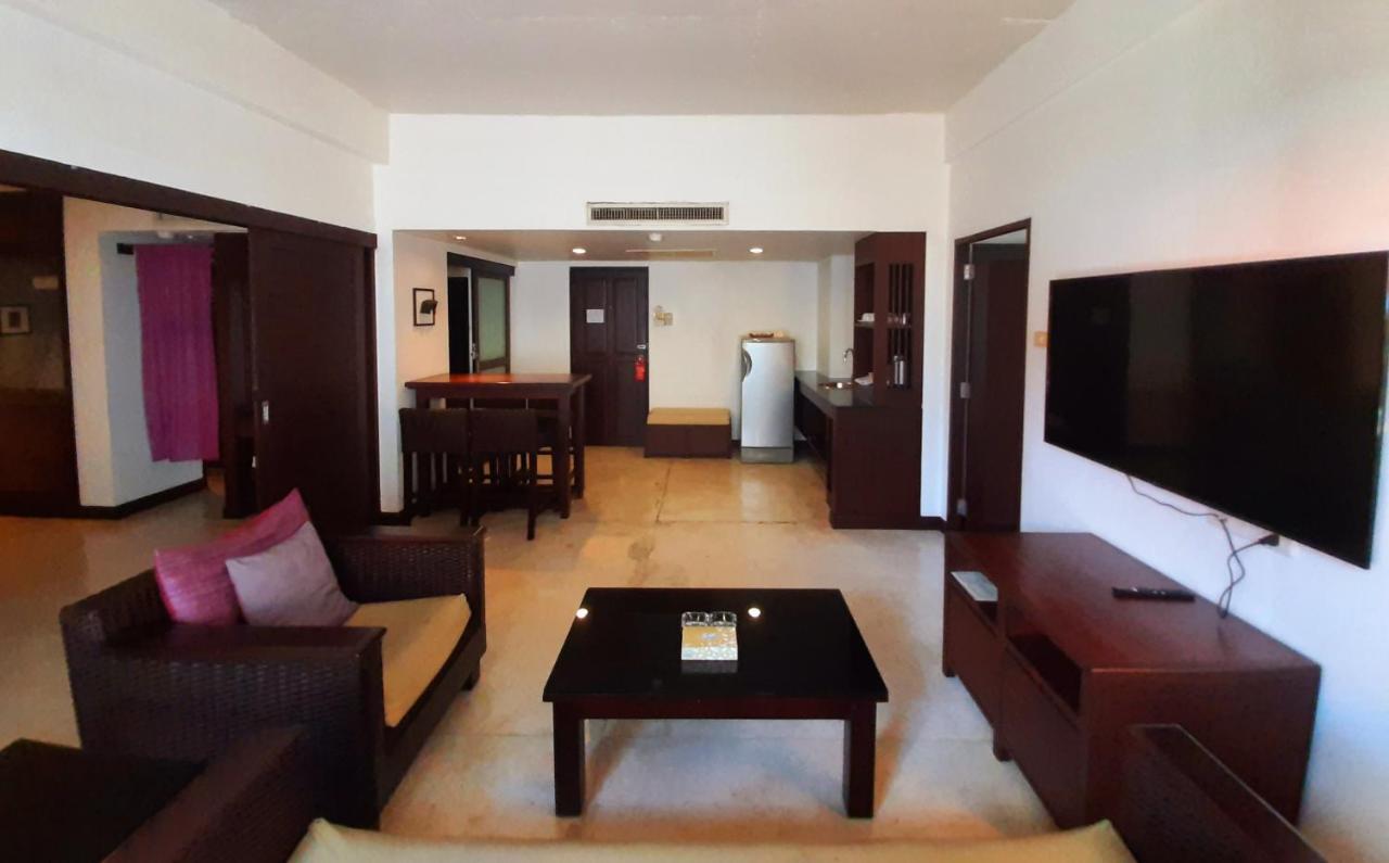 Grand Hotel Pattaya Ngoại thất bức ảnh