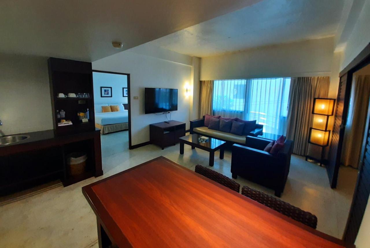 Grand Hotel Pattaya Ngoại thất bức ảnh